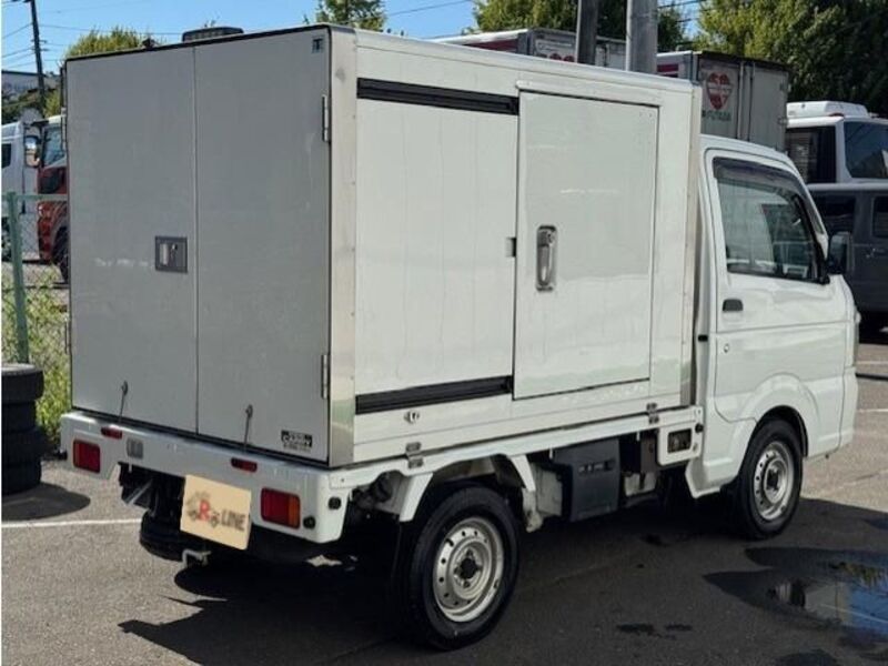 CARRY TRUCK