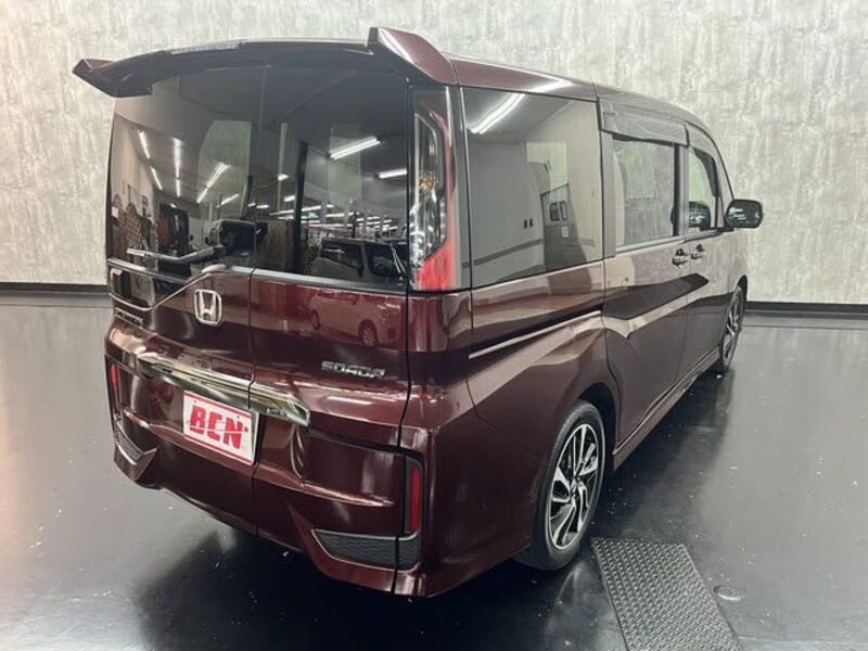 STEPWAGON SPADA