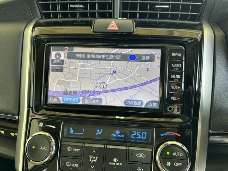 COROLLA AXIO