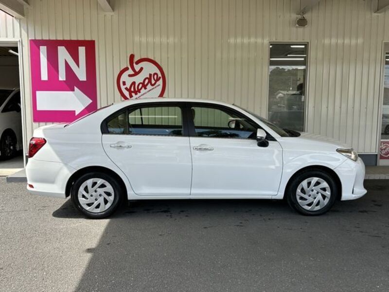 COROLLA AXIO