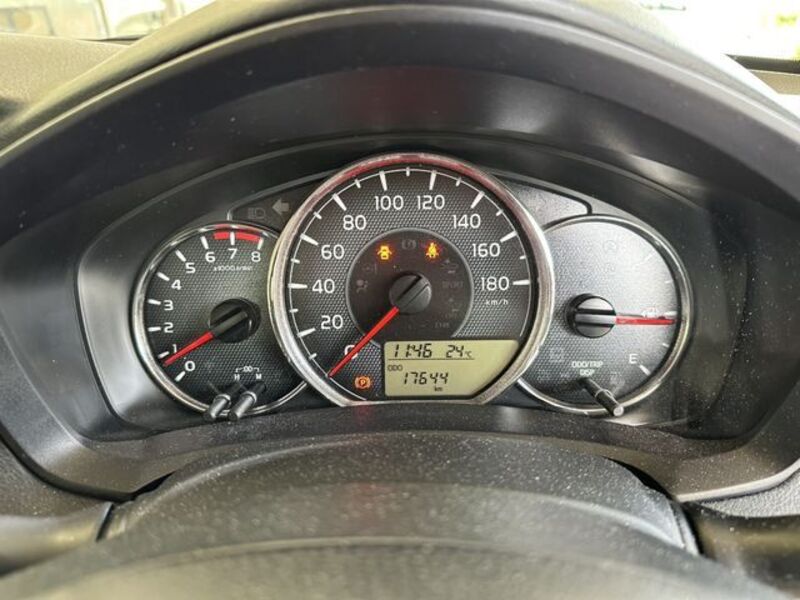 COROLLA AXIO
