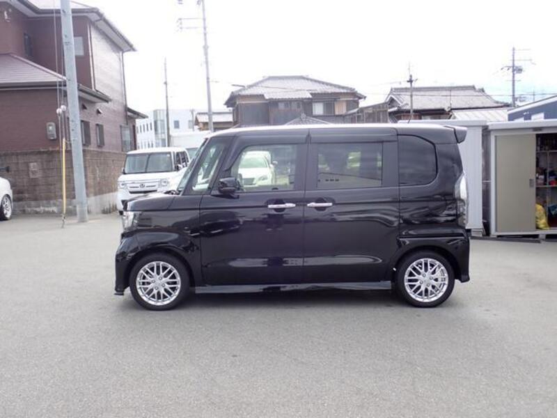 N BOX CUSTOM