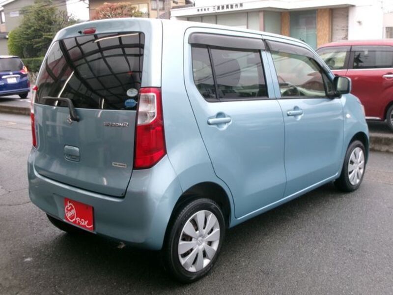WAGON R