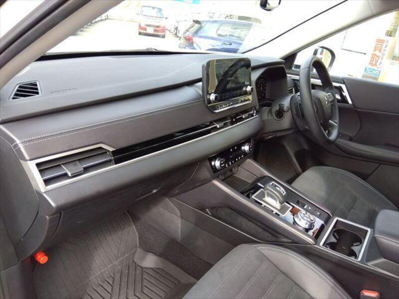 OUTLANDER PHEV