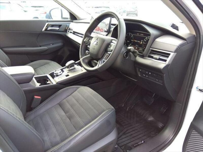 OUTLANDER PHEV