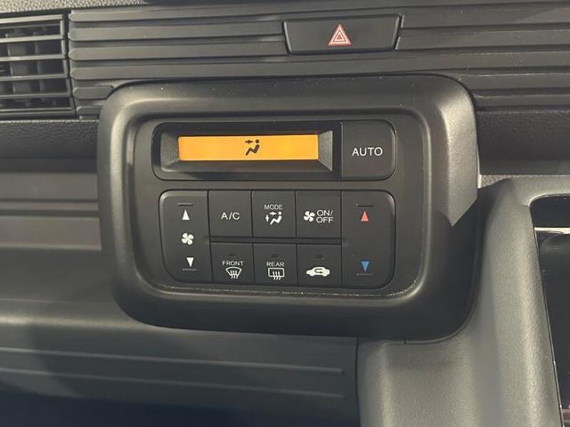 N-VAN