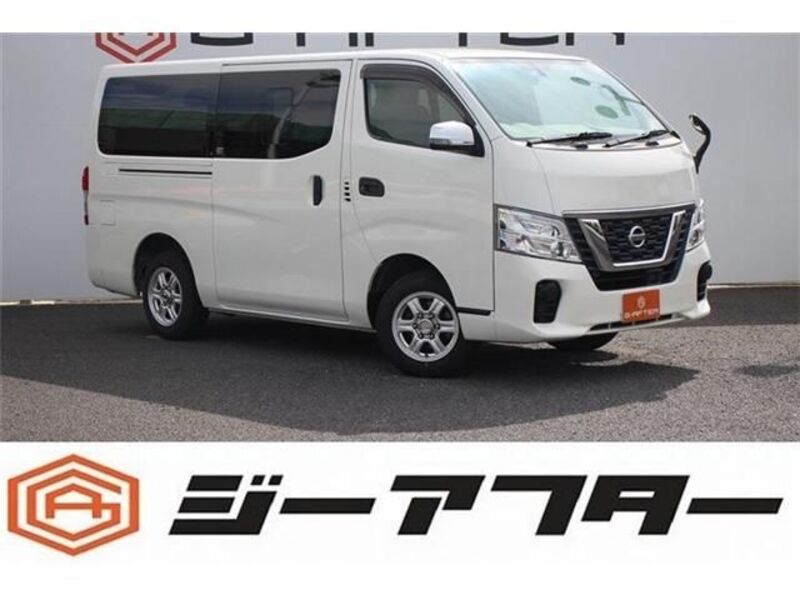 NV350 CARAVAN-0