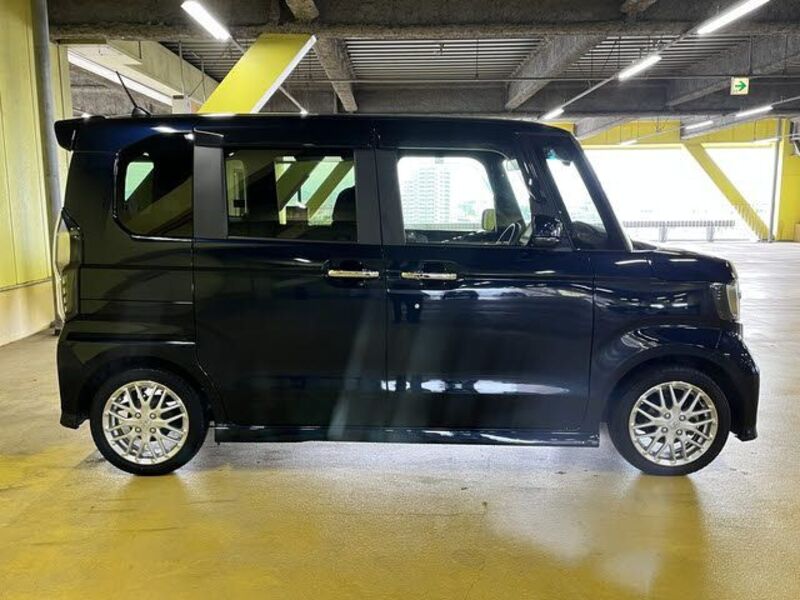 N BOX CUSTOM
