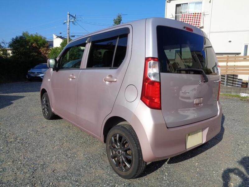 WAGON R