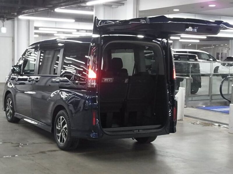 STEPWAGON SPADA