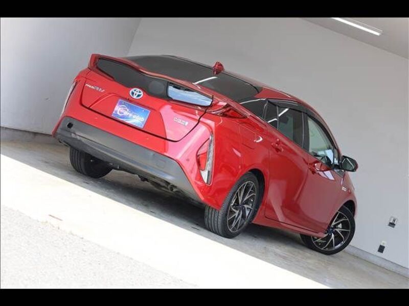 PRIUS PHV