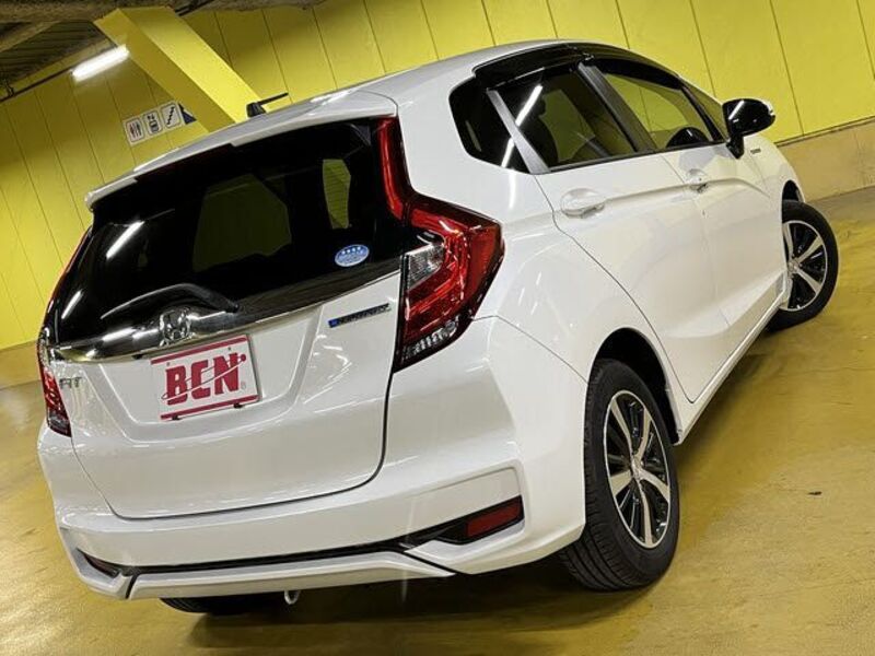 FIT HYBRID