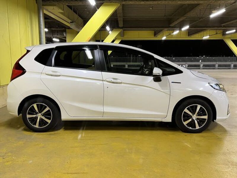 FIT HYBRID
