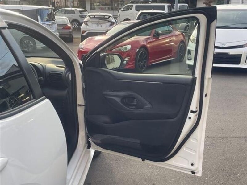 YARIS