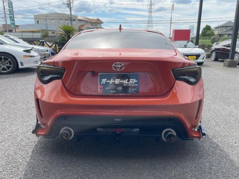 86