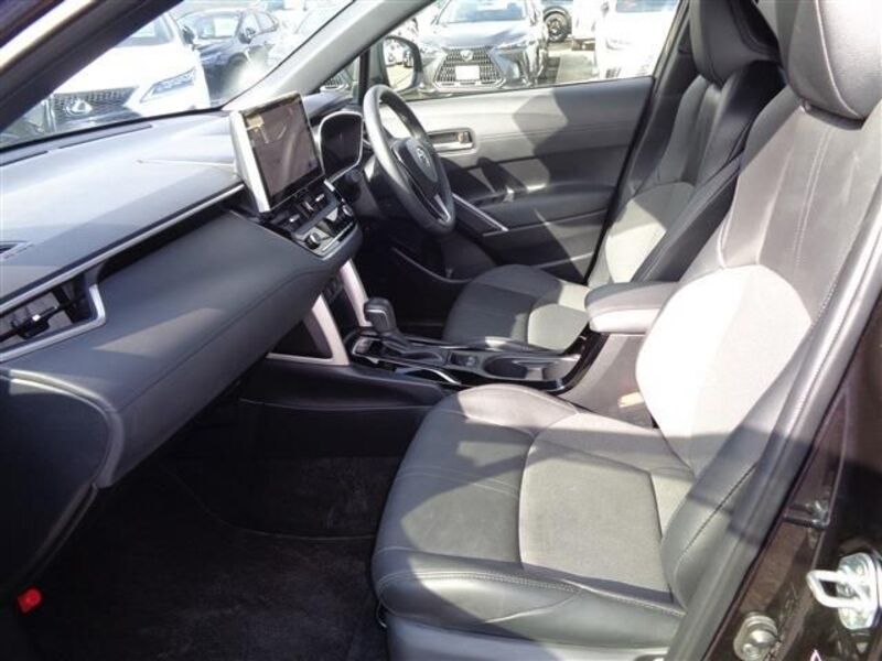 COROLLA CROSS