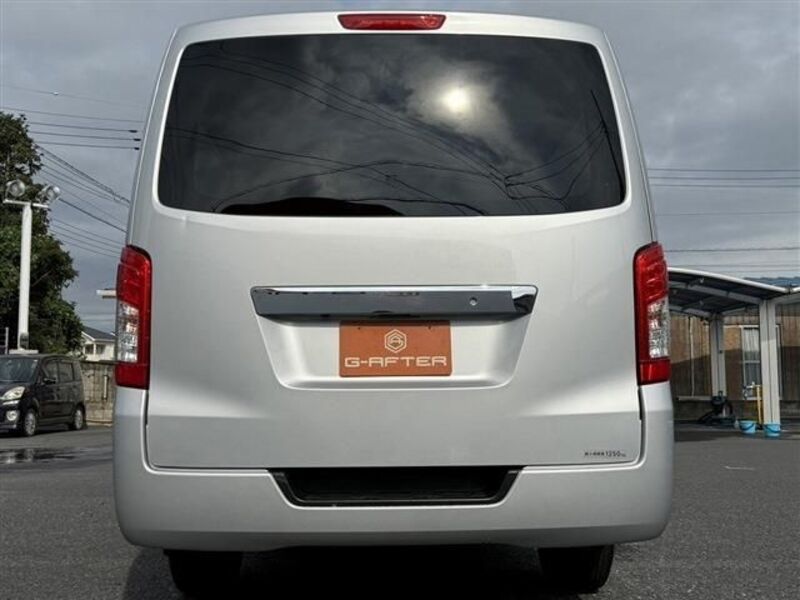 NV350 CARAVAN