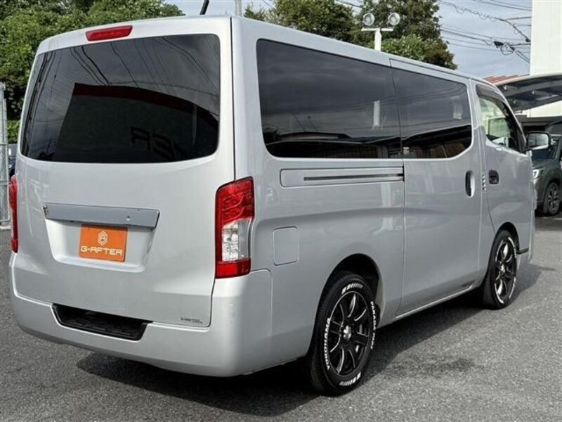 NV350 CARAVAN