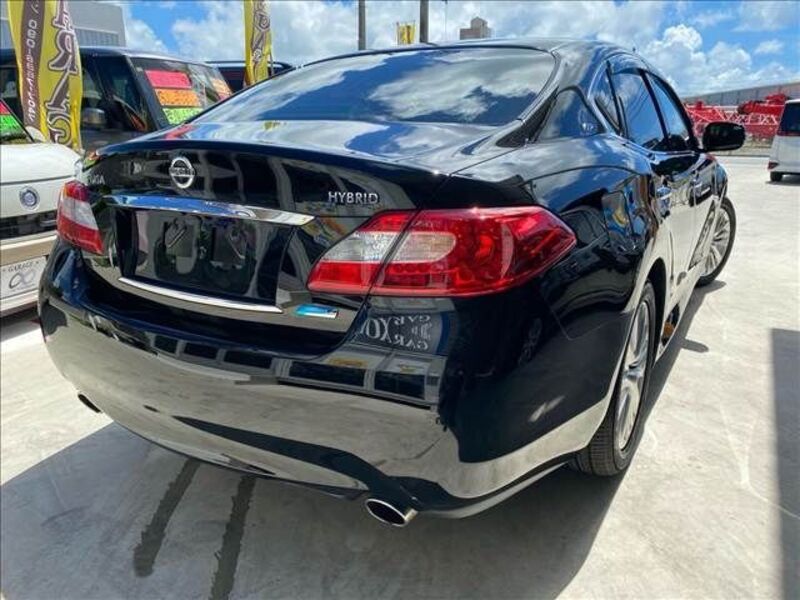 FUGA HYBRID