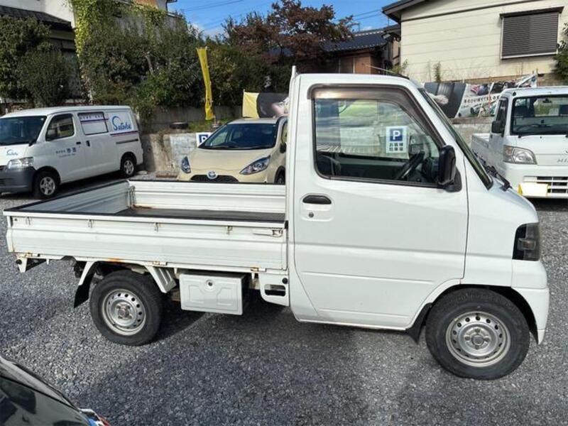 CLIPPER TRUCK