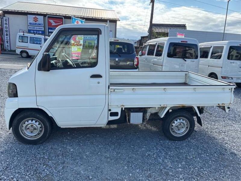 CLIPPER TRUCK