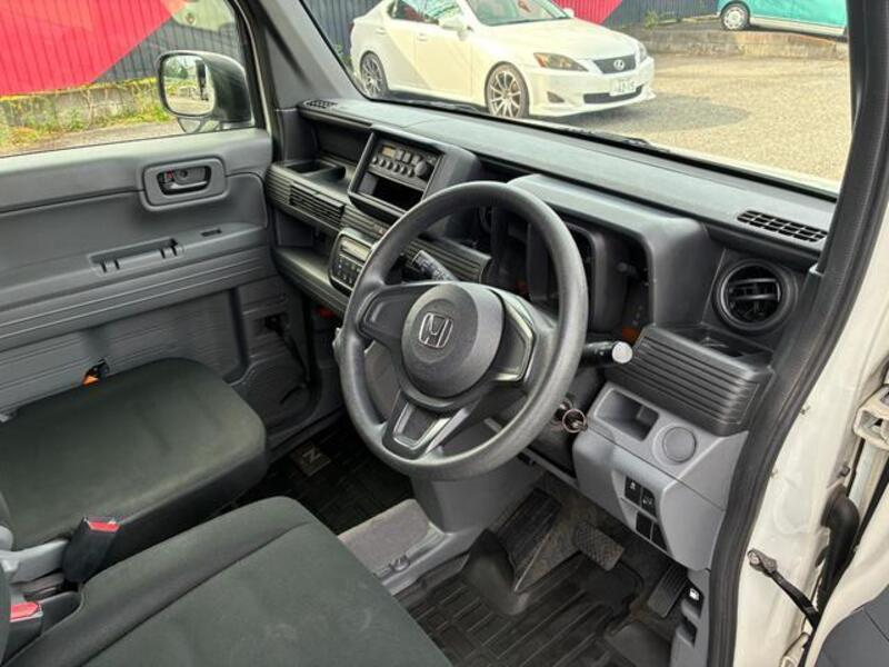 N-VAN