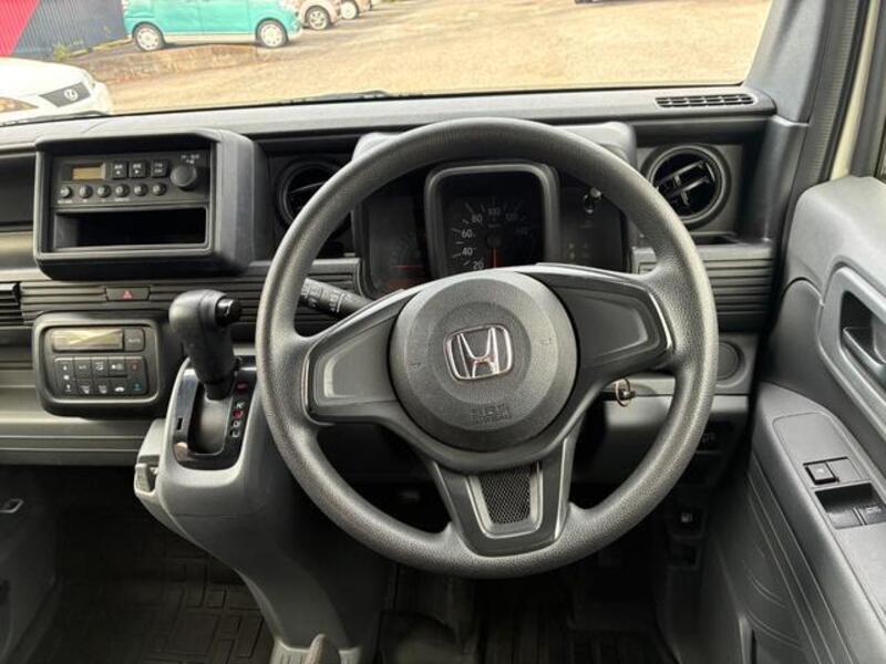 N-VAN