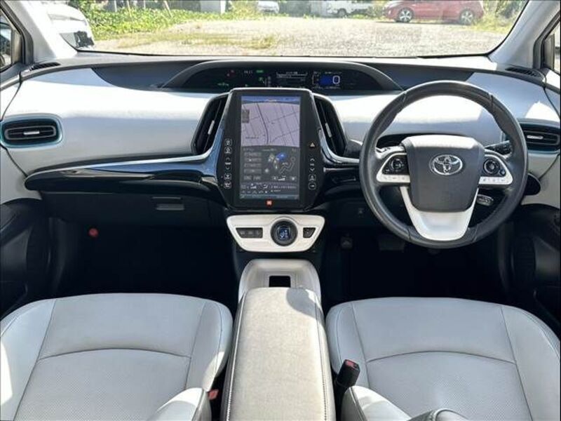 PRIUS PHV