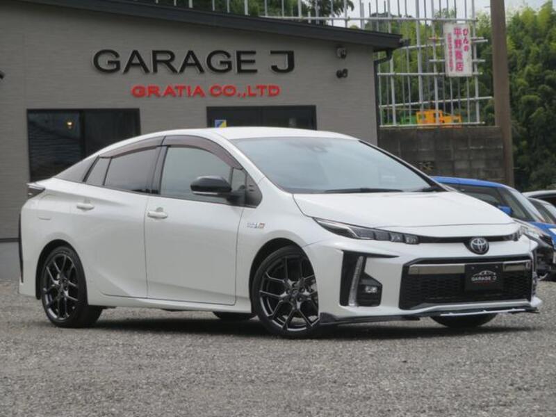PRIUS PHV