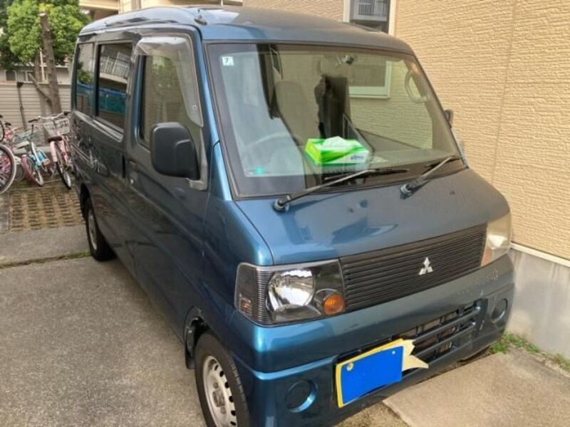 MITSUBISHI MINICAB VAN