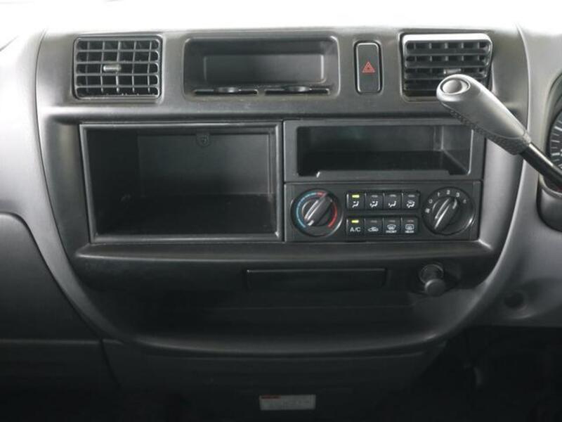 BONGO VAN
