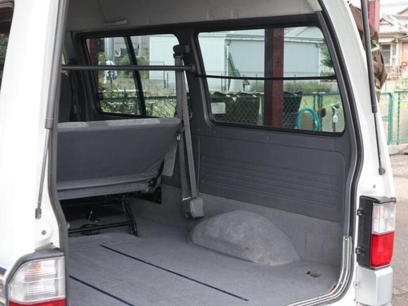 BONGO VAN