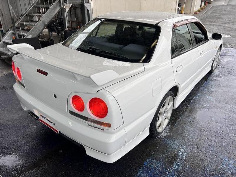 SKYLINE