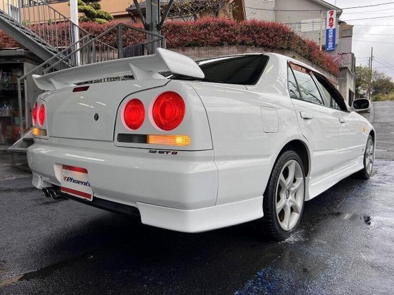SKYLINE