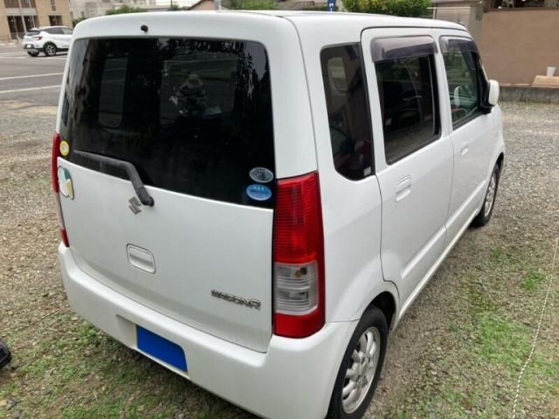 WAGON R