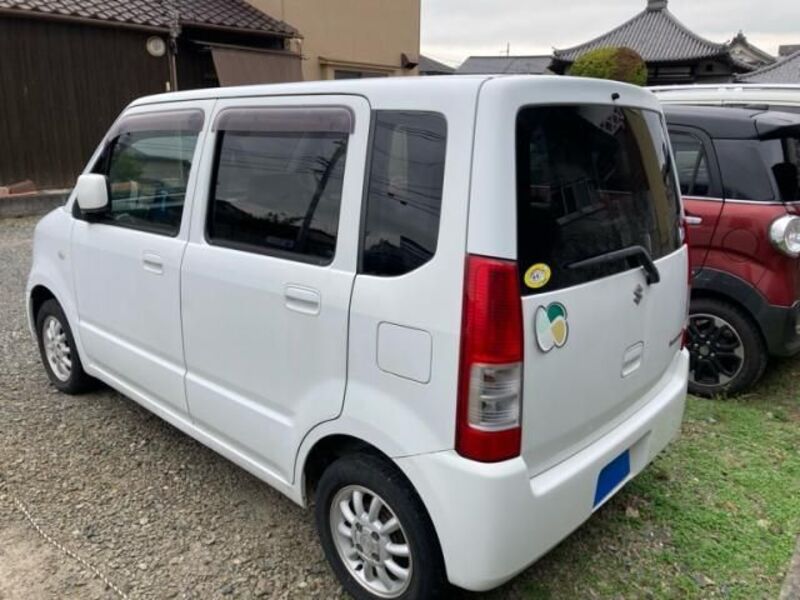 WAGON R