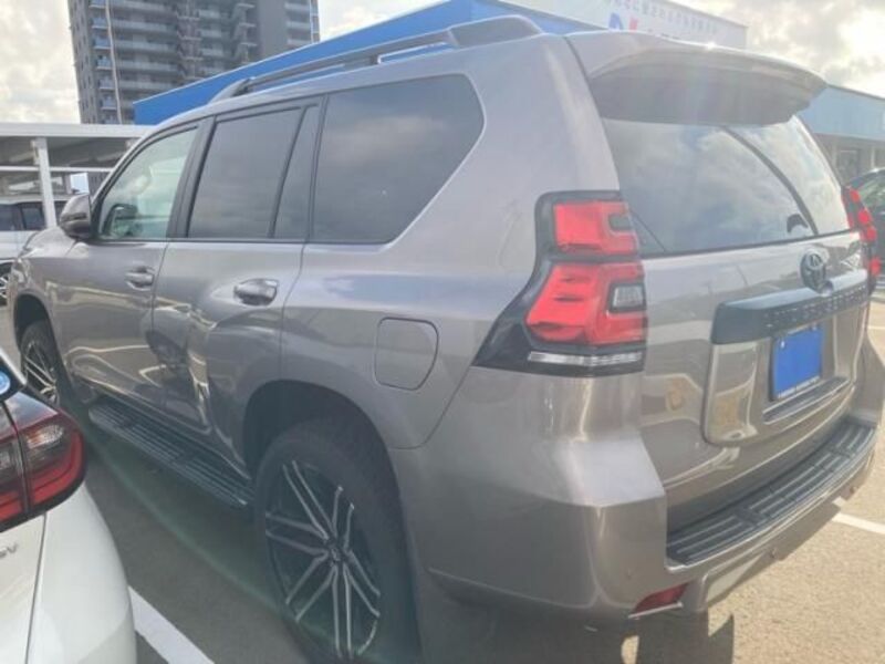 LAND CRUISER PRADO