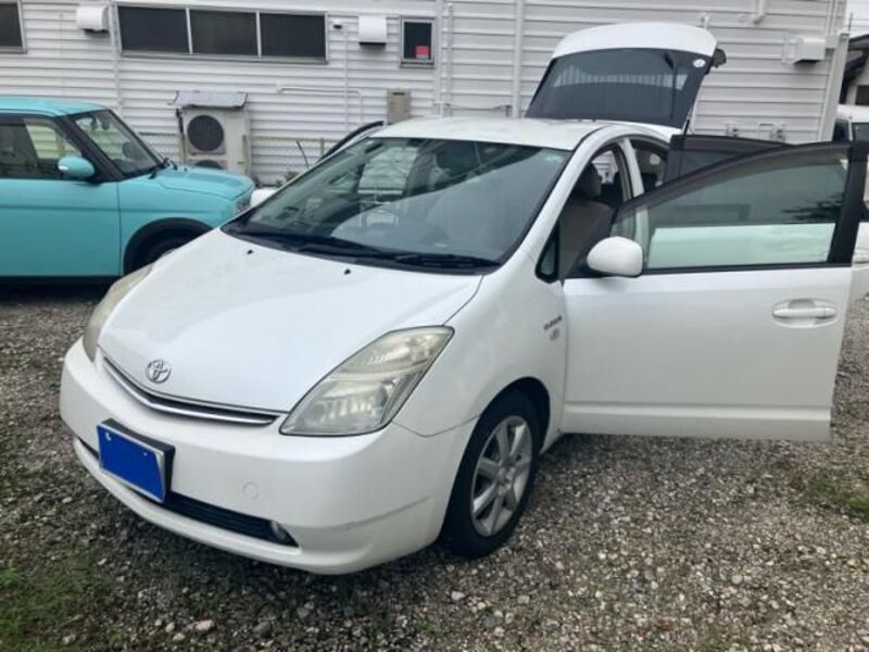 PRIUS-0