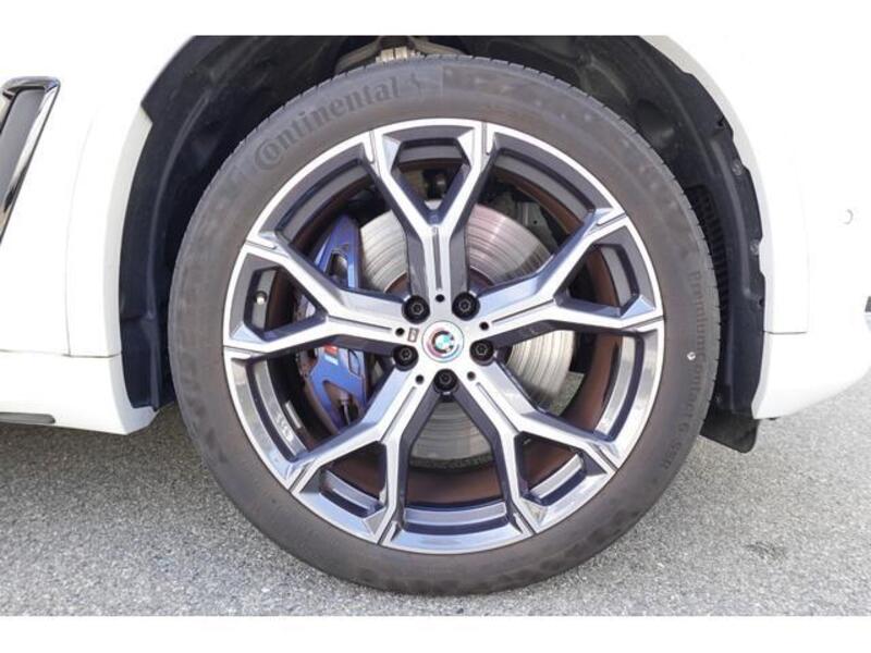 X5
