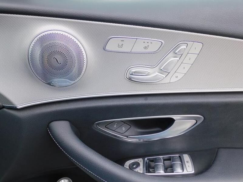 E-CLASS
