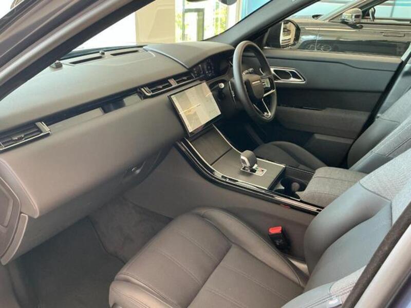 RANGE ROVER VELAR