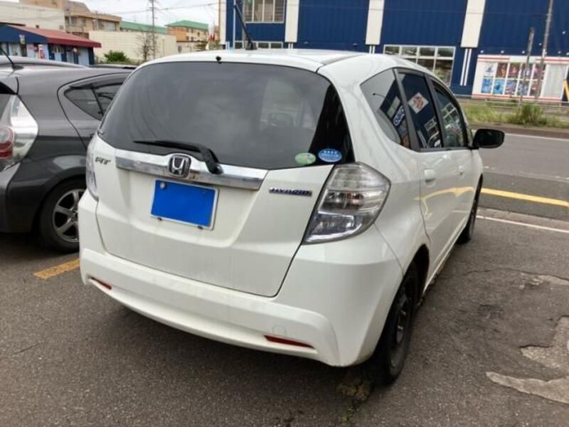 FIT HYBRID