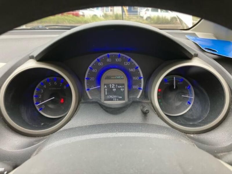 FIT HYBRID