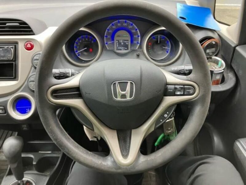 FIT HYBRID