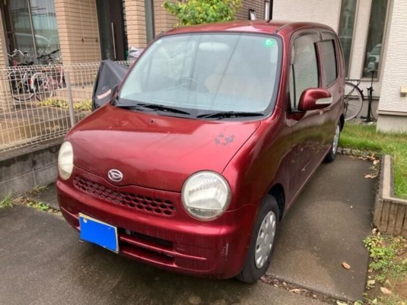 DAIHATSU MOVE LATTE