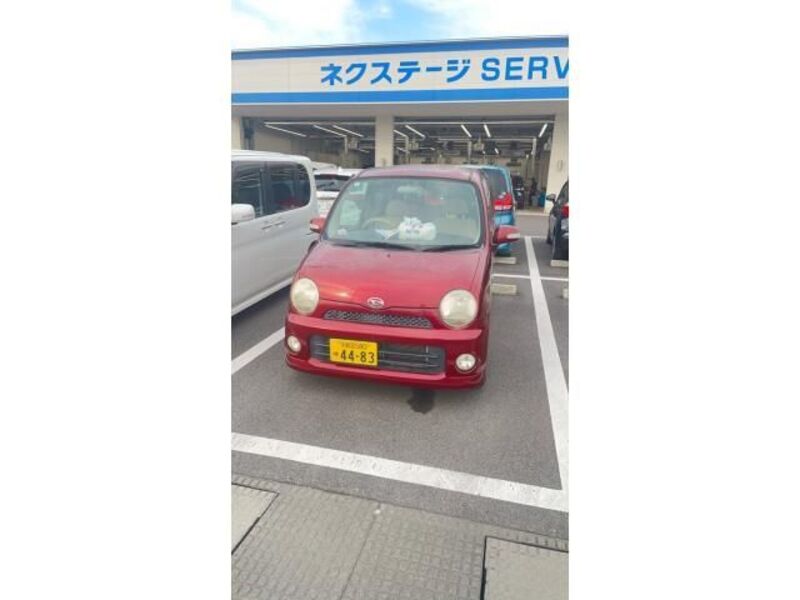 DAIHATSU MOVE LATTE