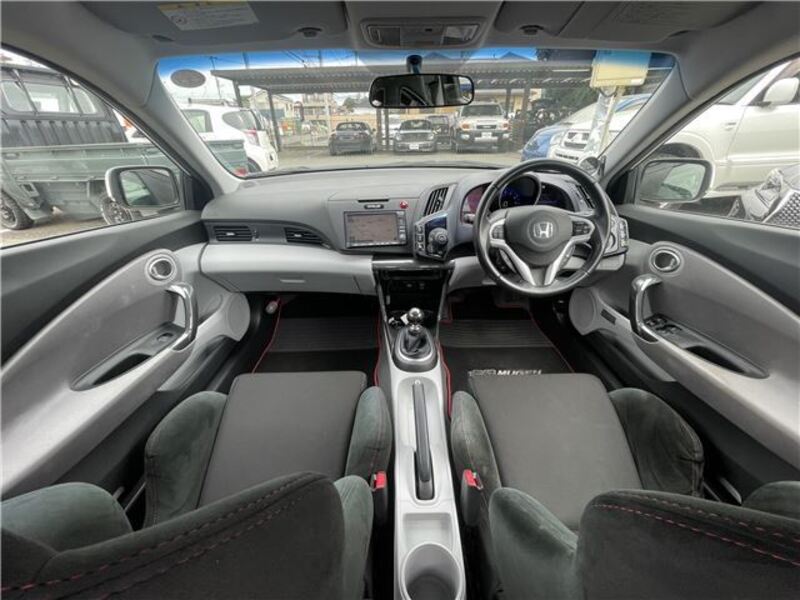 CR-Z