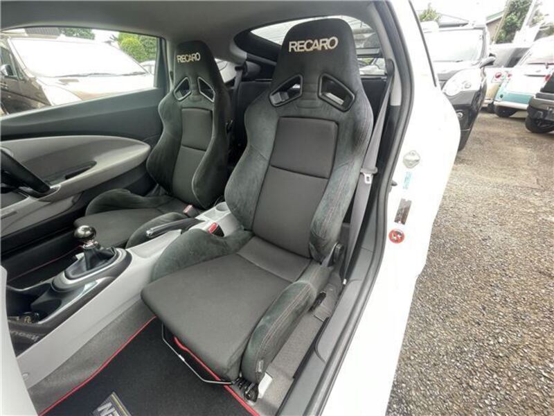 CR-Z