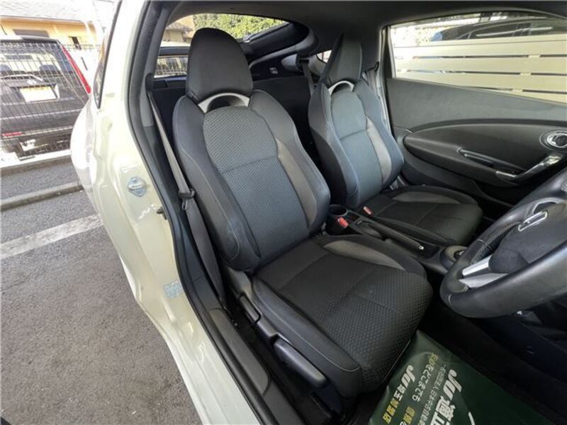CR-Z