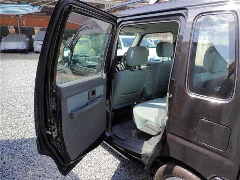 WAGON R
